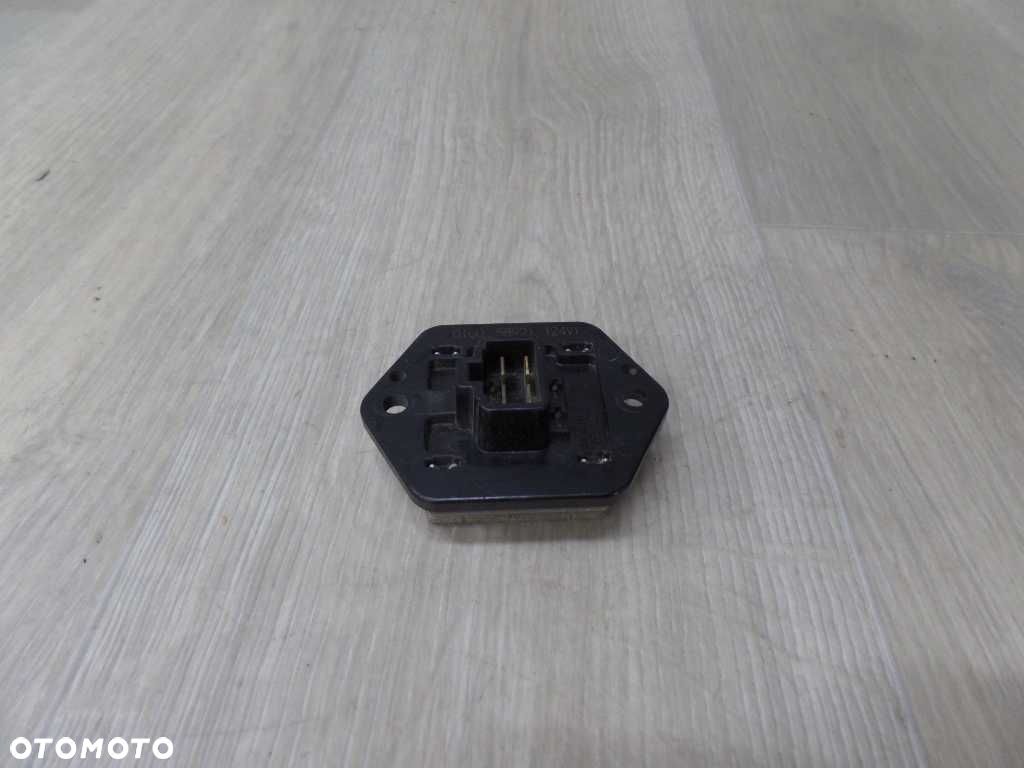 ISUZU NPR NQR NKR REZYSTOR OPORNIK DMUCHAWY 24V 010058921 04-07 - 1