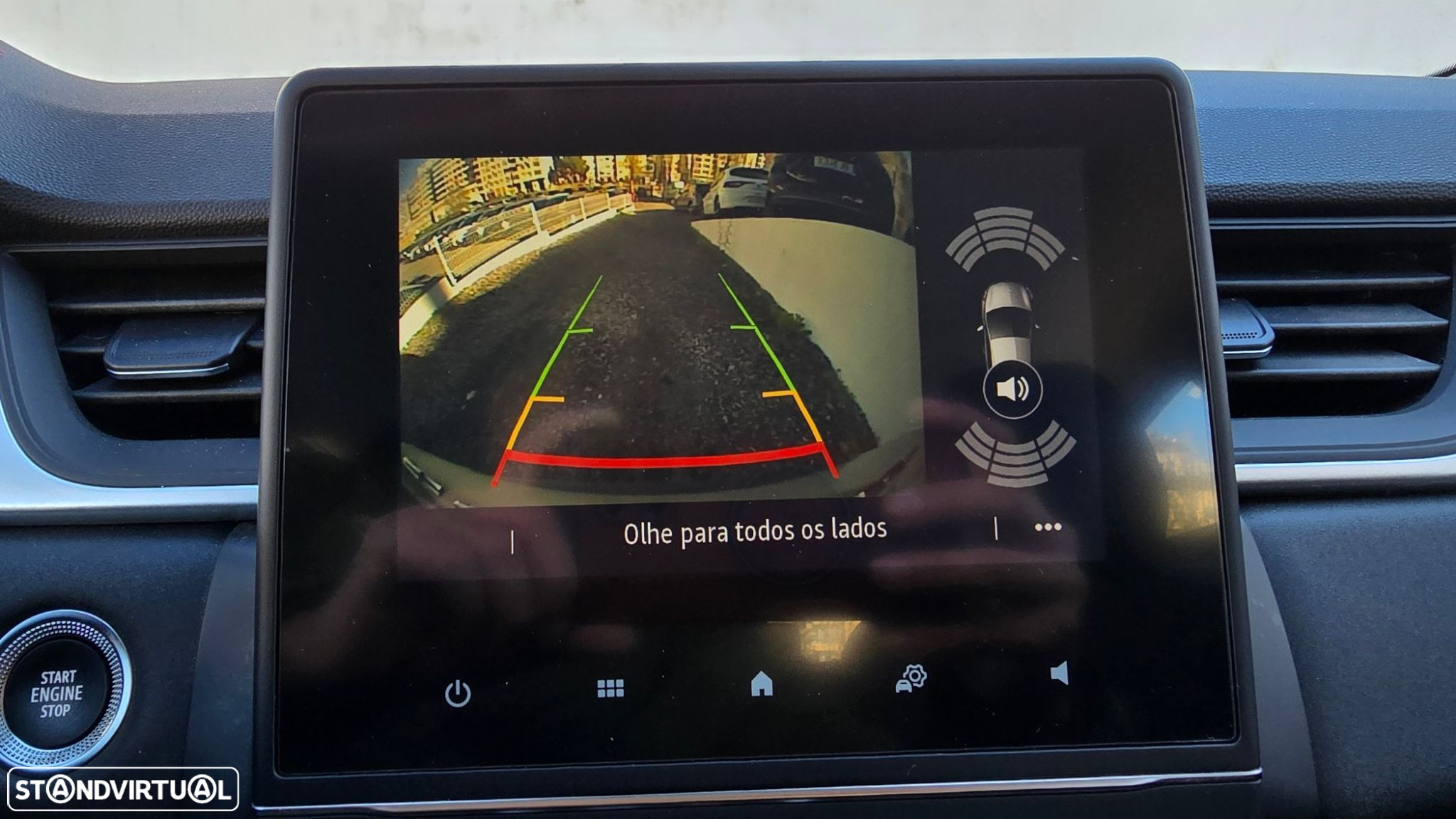 Renault Captur - 19