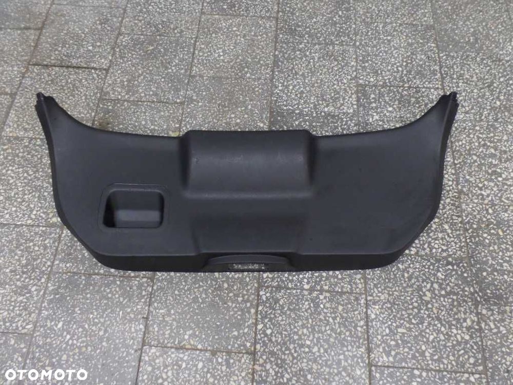 FORD FIESTA MK7 VII TAPICERKA BOCZEK OSLONA KLAPA BAGAZNIKA TYL 8A61-B40706 08-17 - 1