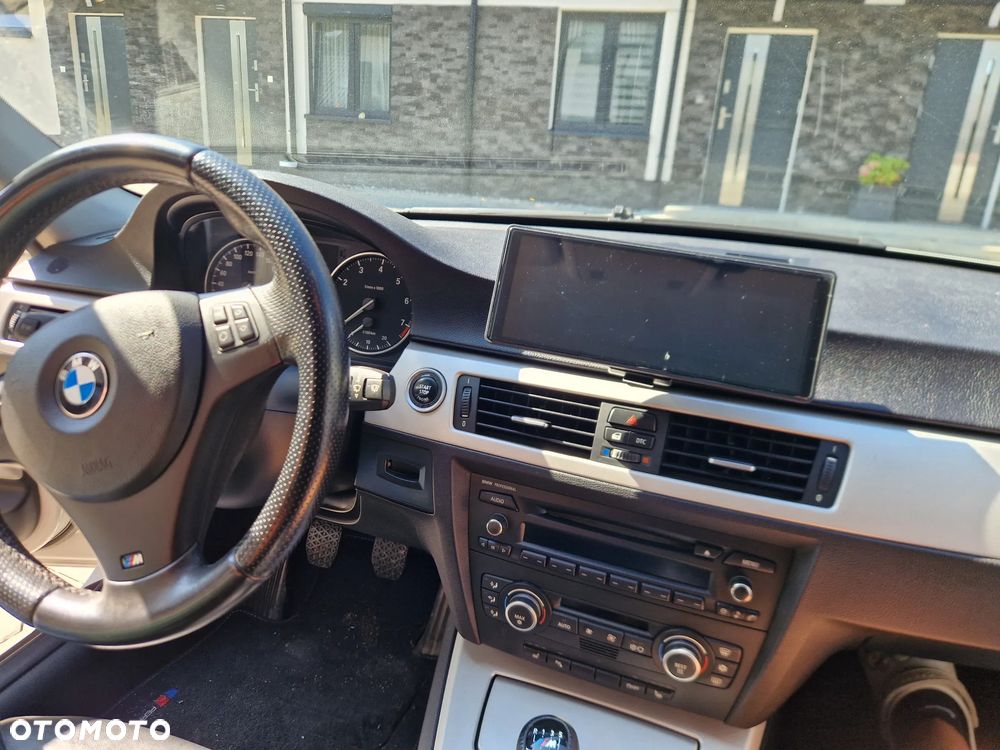 BMW Seria 3 - 36