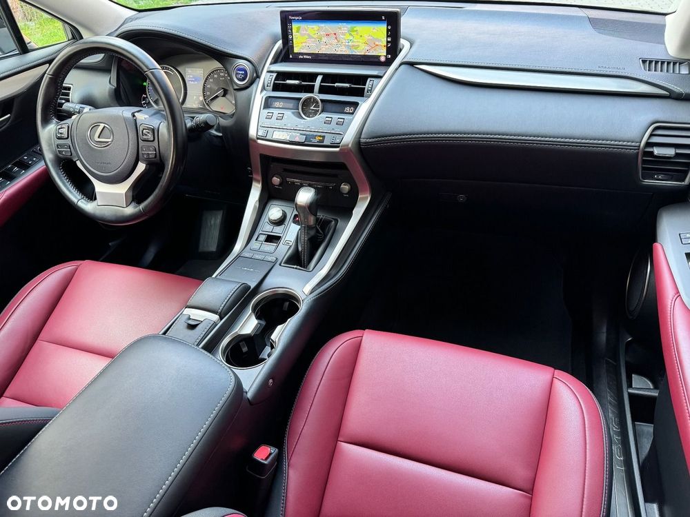 Lexus NX 300h F Impression AWD - 16