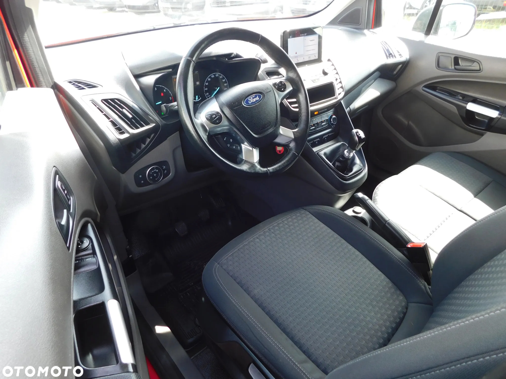 Ford Connect - 8