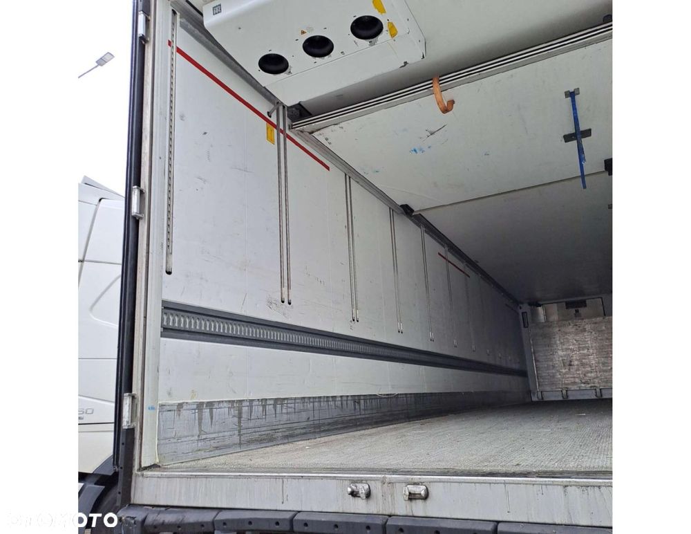 Schmitz Cargobull SKO Double Deck FP 45 ThermoKing SLXi 300 Multitemp - 7