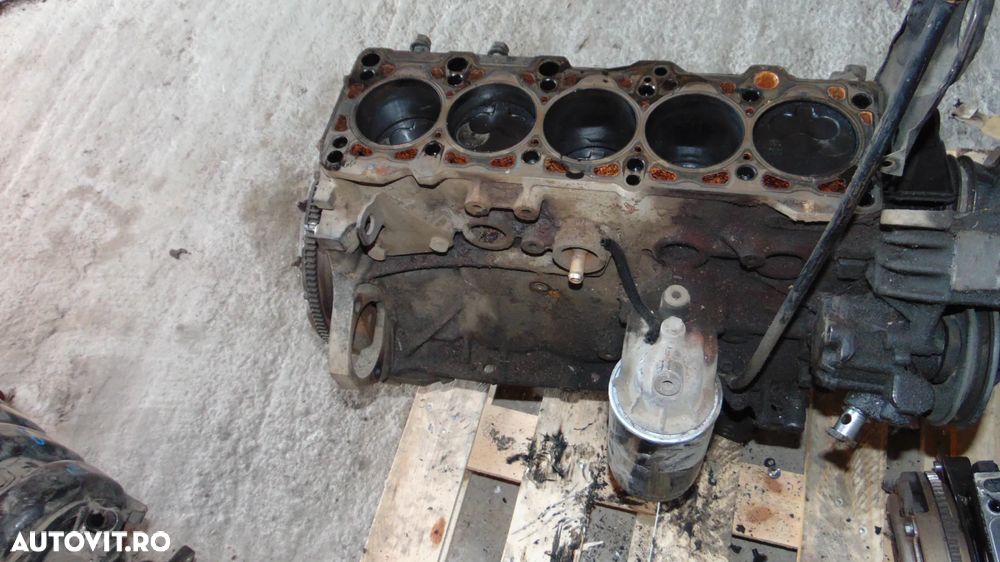 Bloc Motor ambielat VW T4, 2.4 tdi cod AAB an 1997 - 6