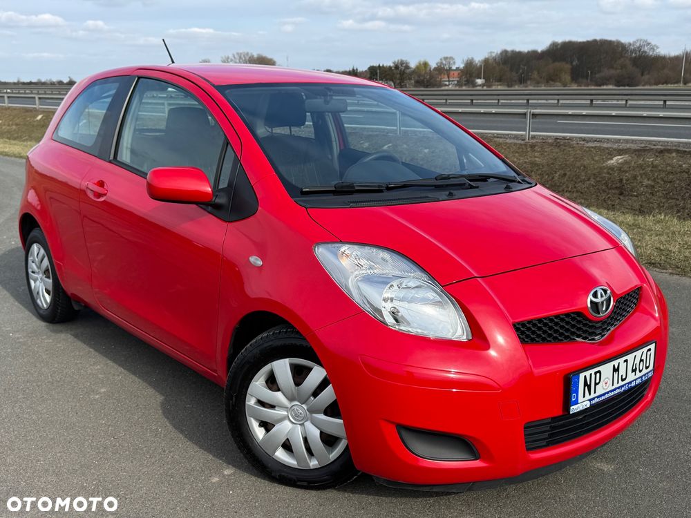 Toyota Yaris 1.0 Luna EU5 - 2