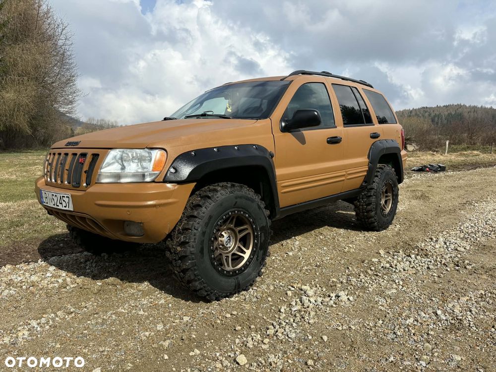 Jeep Grand Cherokee - 1