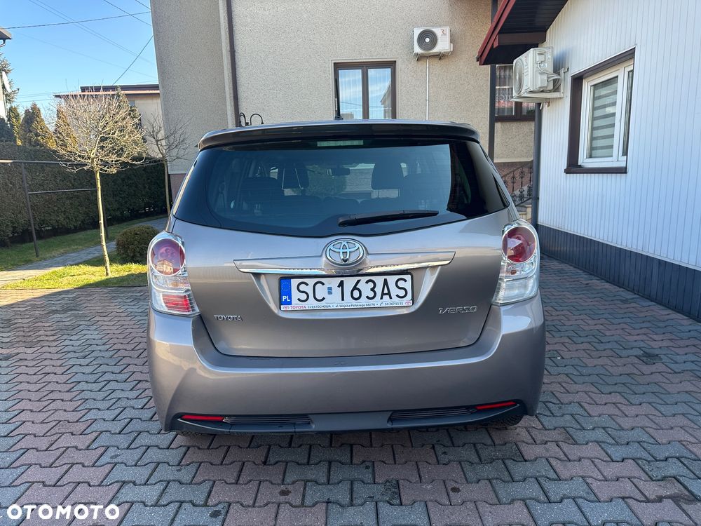 Toyota Verso 1.6 D-4D Premium - 4