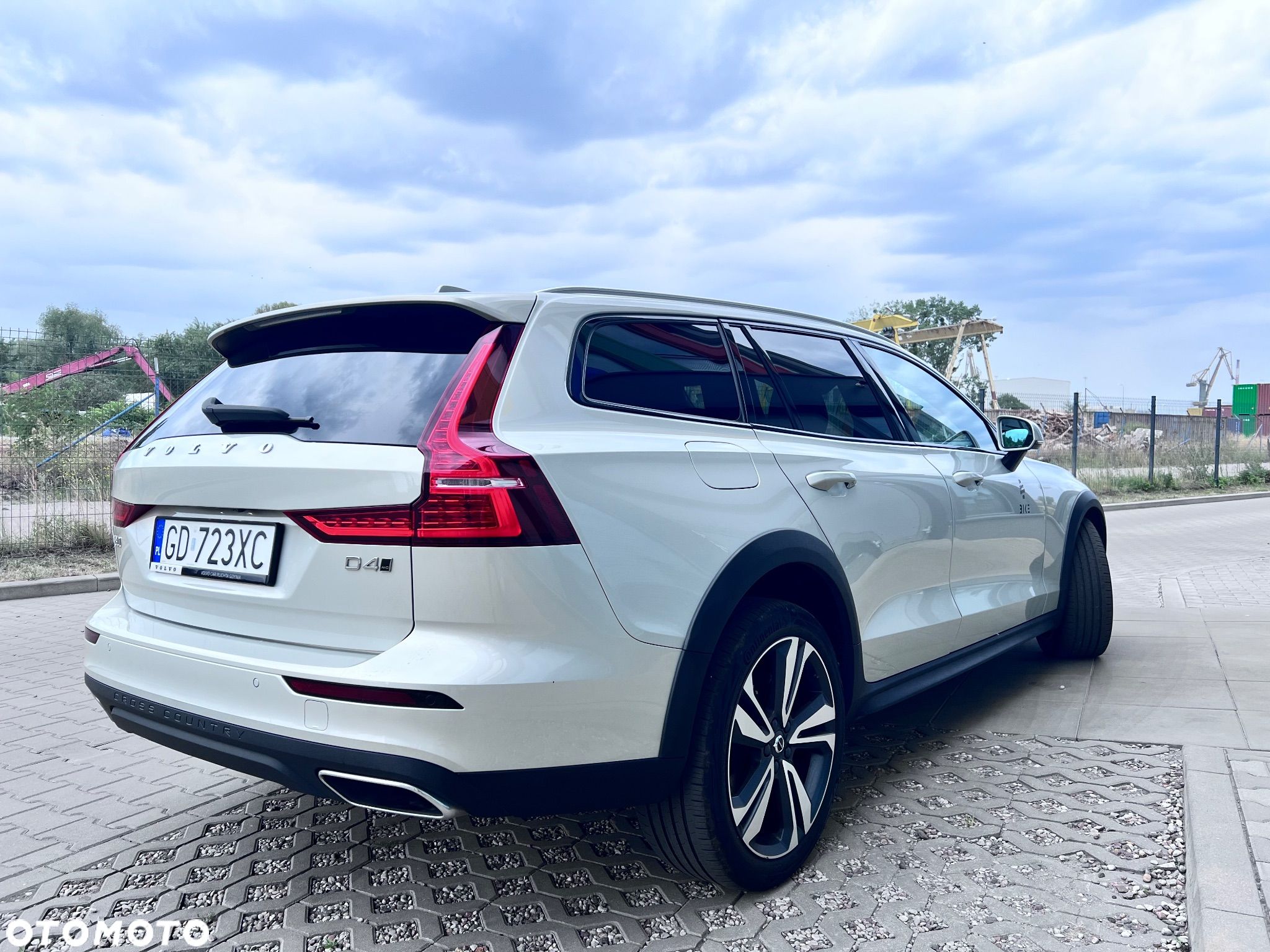 Volvo V60 - 1