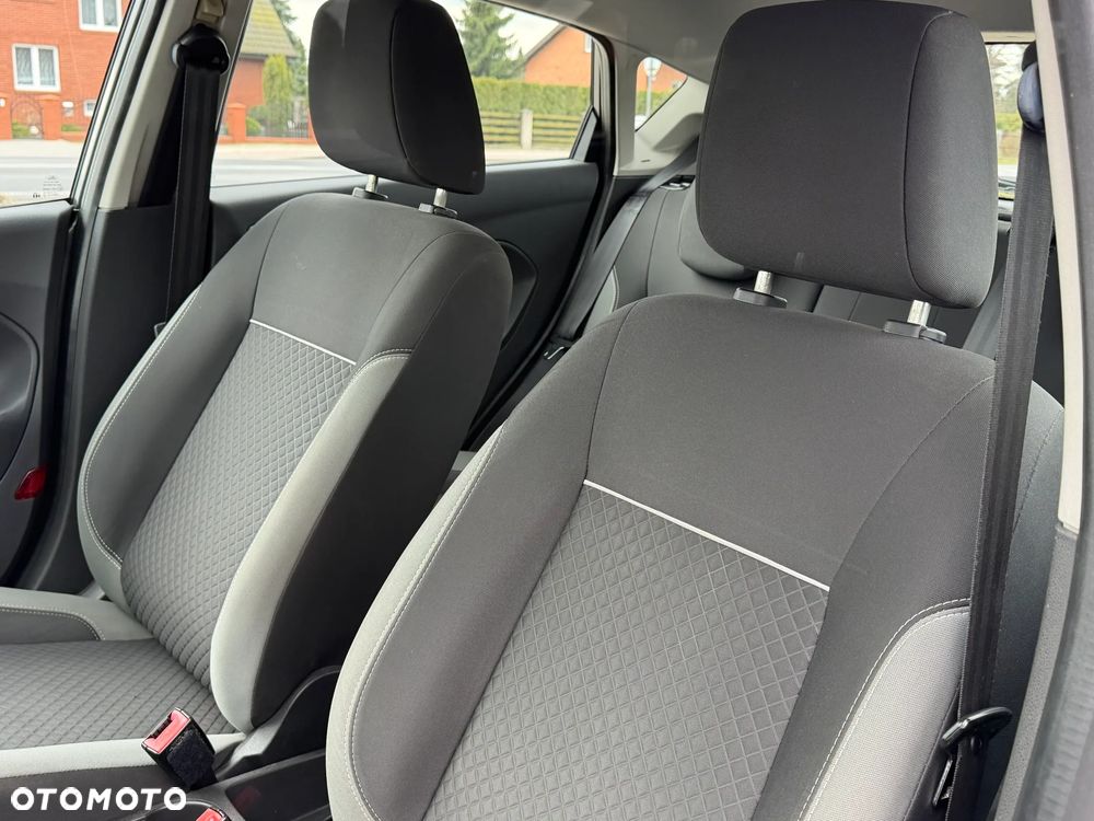 Ford Fiesta 1.5 TDCi SYNC Edition - 11