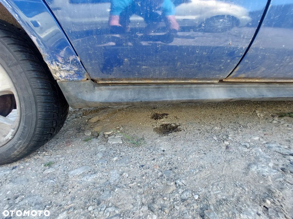 MERCEDES A-KLASA W211 DRZWI PRAWY TYŁ TYLNE PRAWE KOMPLETNE 933 nr. 56/6 - 3