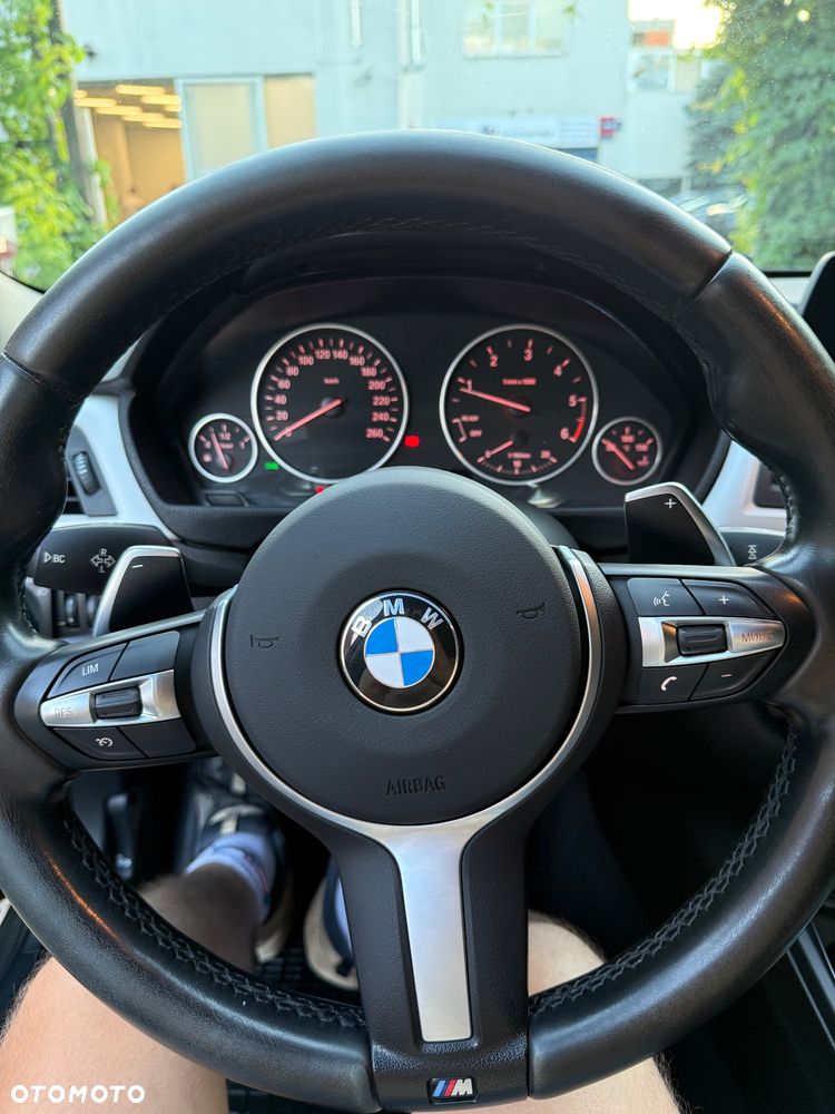BMW Seria 3 - 21