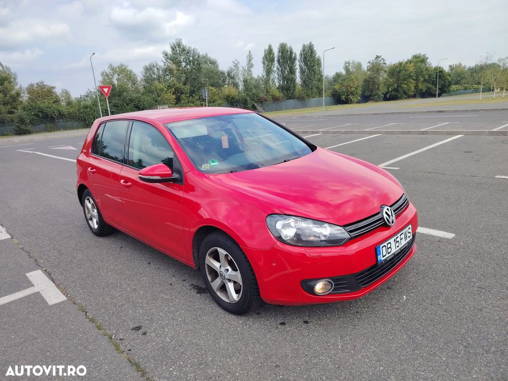 Volkswagen Golf - 2