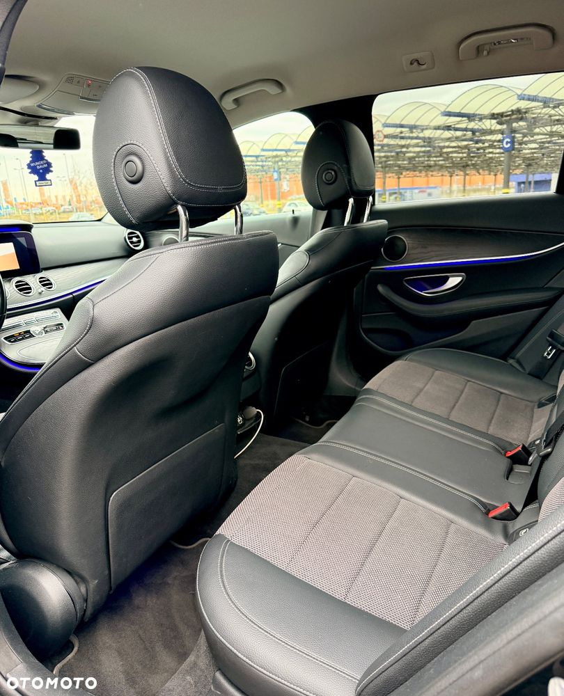 Mercedes-Benz Klasa E 220 d 9G-TRONIC Avantgarde - 27