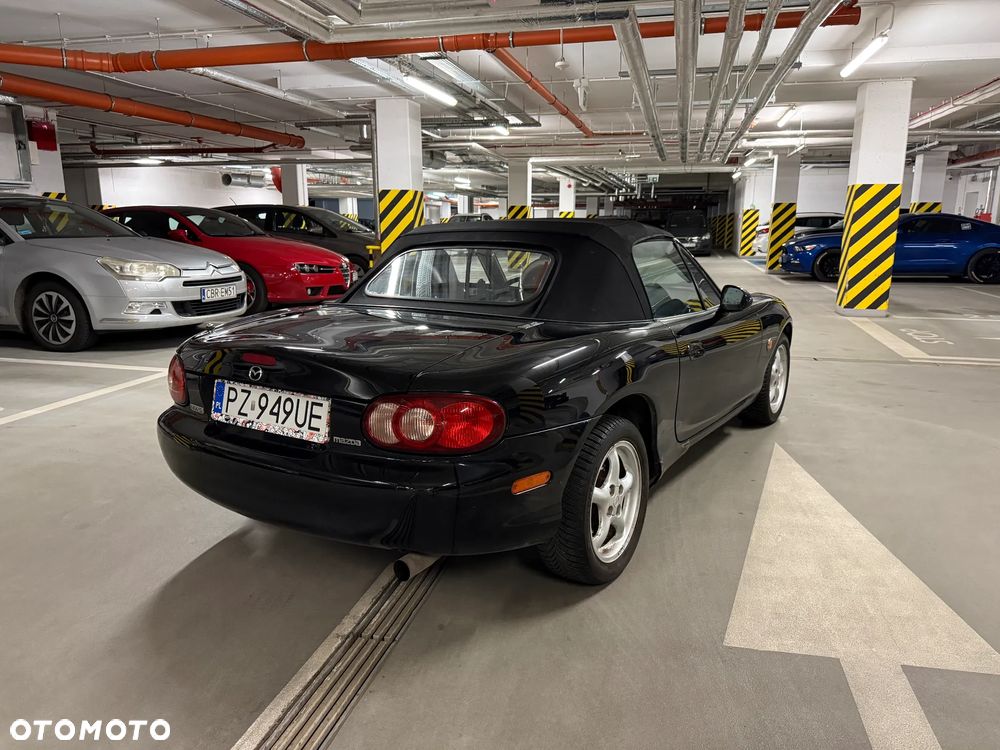 Mazda MX-5 1.6i 16V - 7