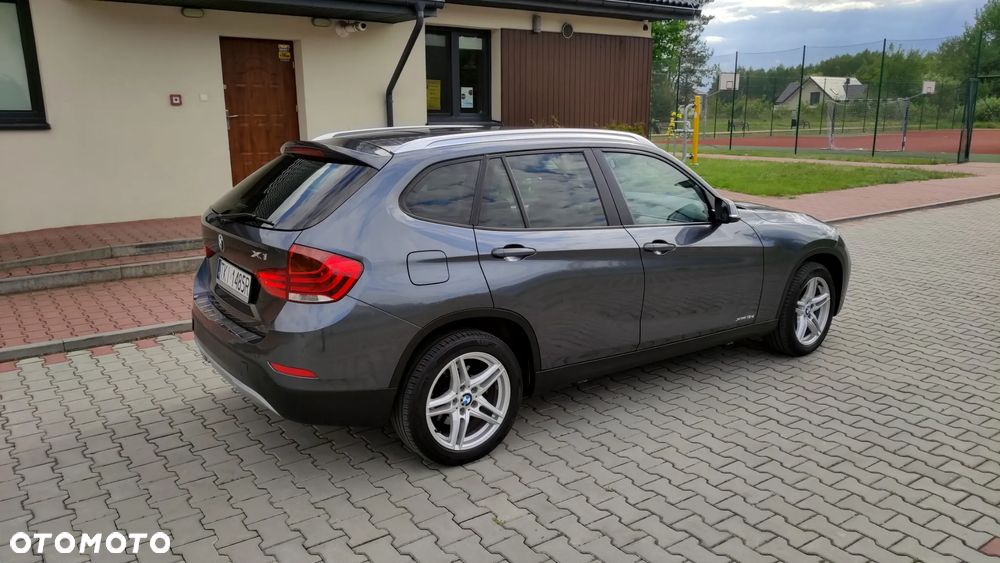 BMW X1 xDrive18d - 8