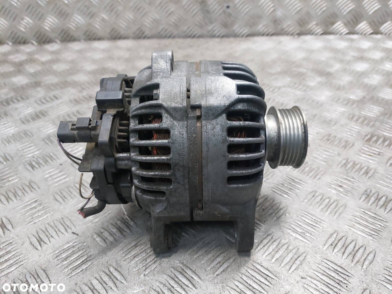 ALTERNATOR RENAULT SCENIC II 1.5 DCI 8200122976 - 1