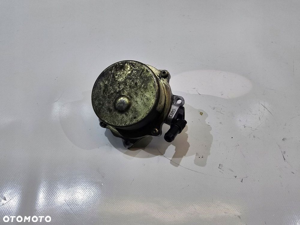 pompa vacum wacum audi a6 c5 2.5 tdi 99r 057145100c - 1