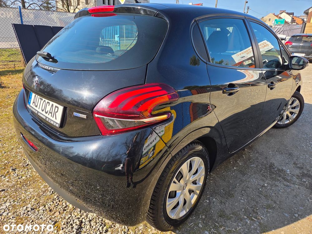 Peugeot 208 68 VTI Active - 12