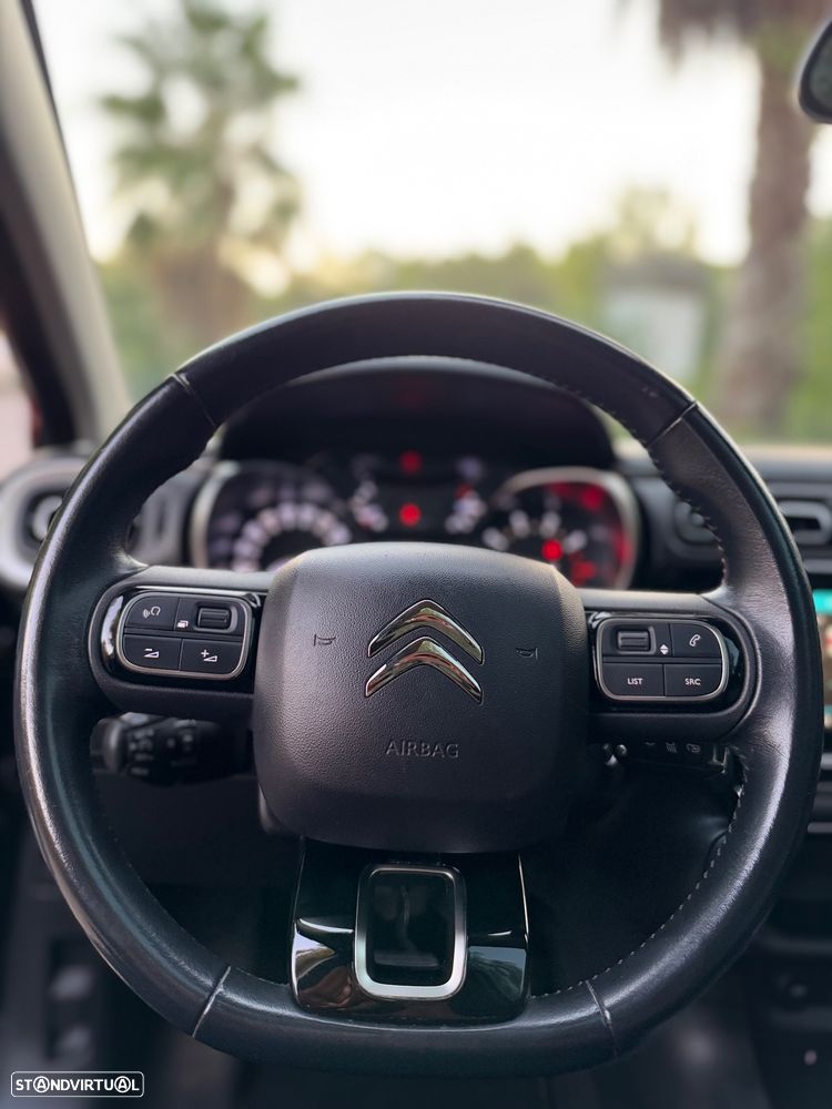 Citroën C3 1.2 PureTech Shine EAT6 - 10