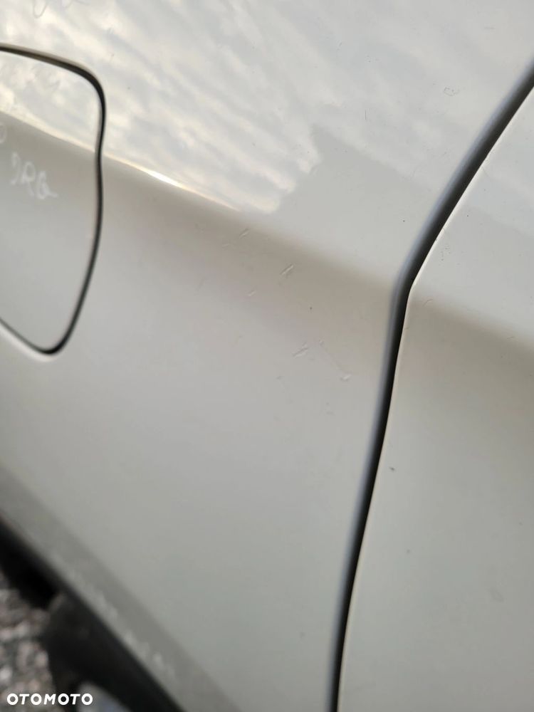 ĆWIARTKA PRAWY TYŁ TYLNA BMW X1 E84 300 ALPINWEISS ORG LAKIER LIFT C82 - 4