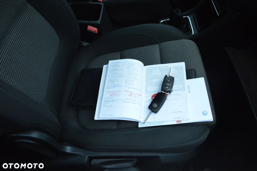 Volkswagen Sharan - 8