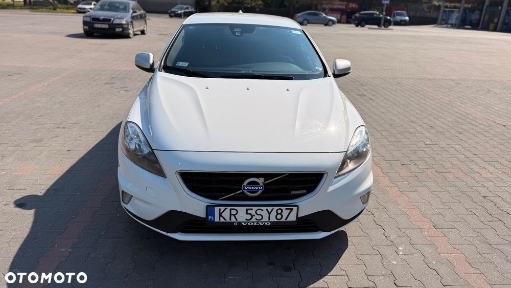 Volvo V40 D4 RDesign - 1