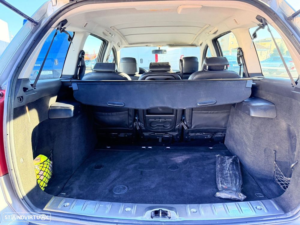 Peugeot 307 SW 1.6 HDi FAP Sport - 31