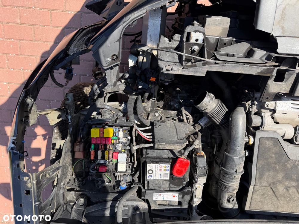 Peugeot 5008 PureTech 130 EAT8 Stop & Start Active Pack - 18