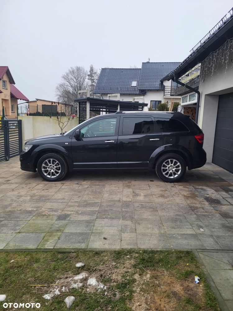 Fiat Freemont 2.0 Multijet Lounge AWD - 4