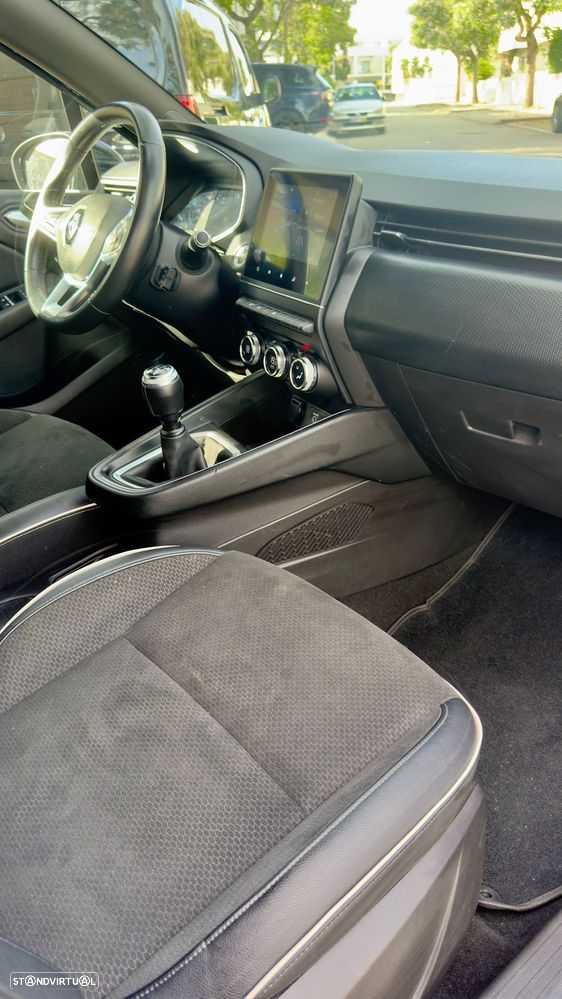 Renault Clio TCe 100 INTENS - 11