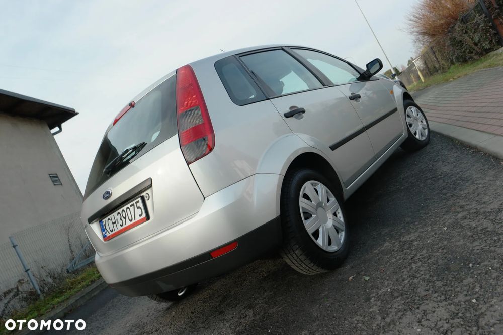 Ford Fiesta 1.4 Ambiente - 27