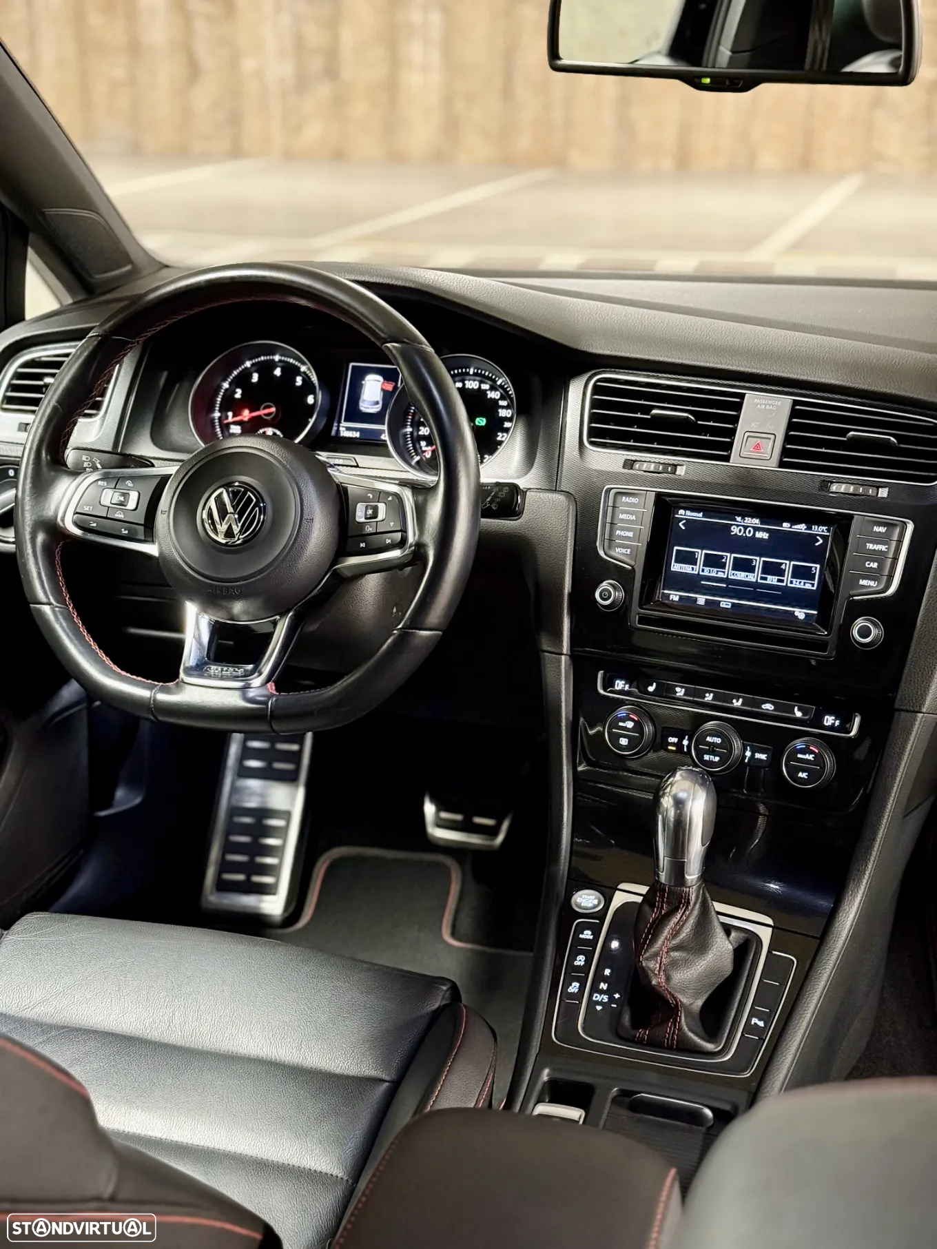 VW Golf 2.0 TSi GTi DSG Performance - 22
