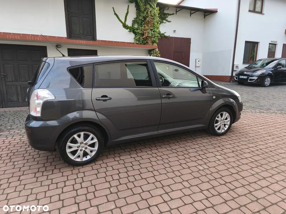 Toyota Corolla Verso 1.8 Team - 10