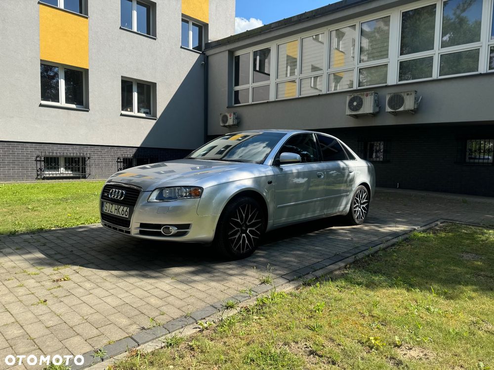 Audi A4 Limousine - 22
