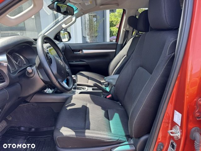 Toyota Hilux 2.8 D-4D Double Cab SR5 4x4 - 6