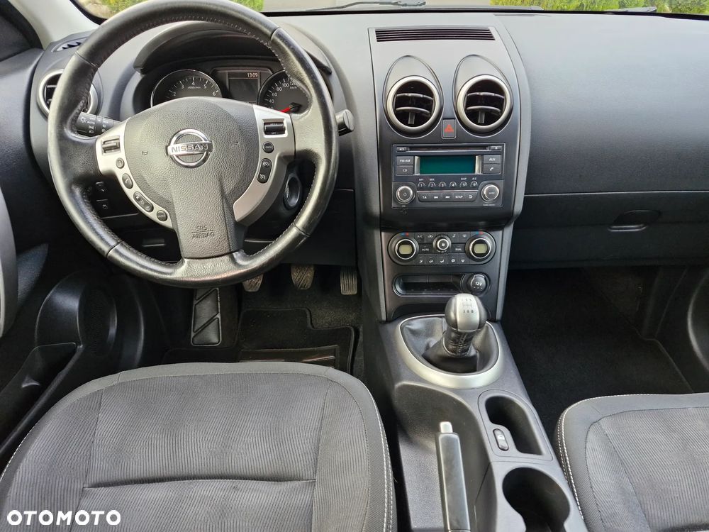 Nissan Qashqai 1.6 Visia - 16