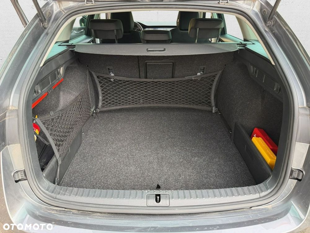 Skoda Octavia - 25