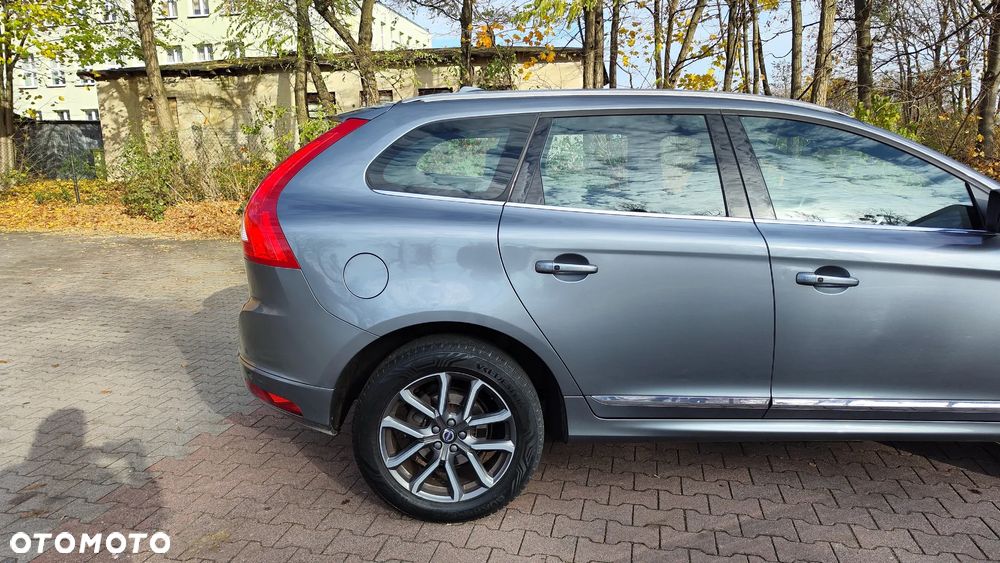 Volvo XC 60 D3 Summum - 11