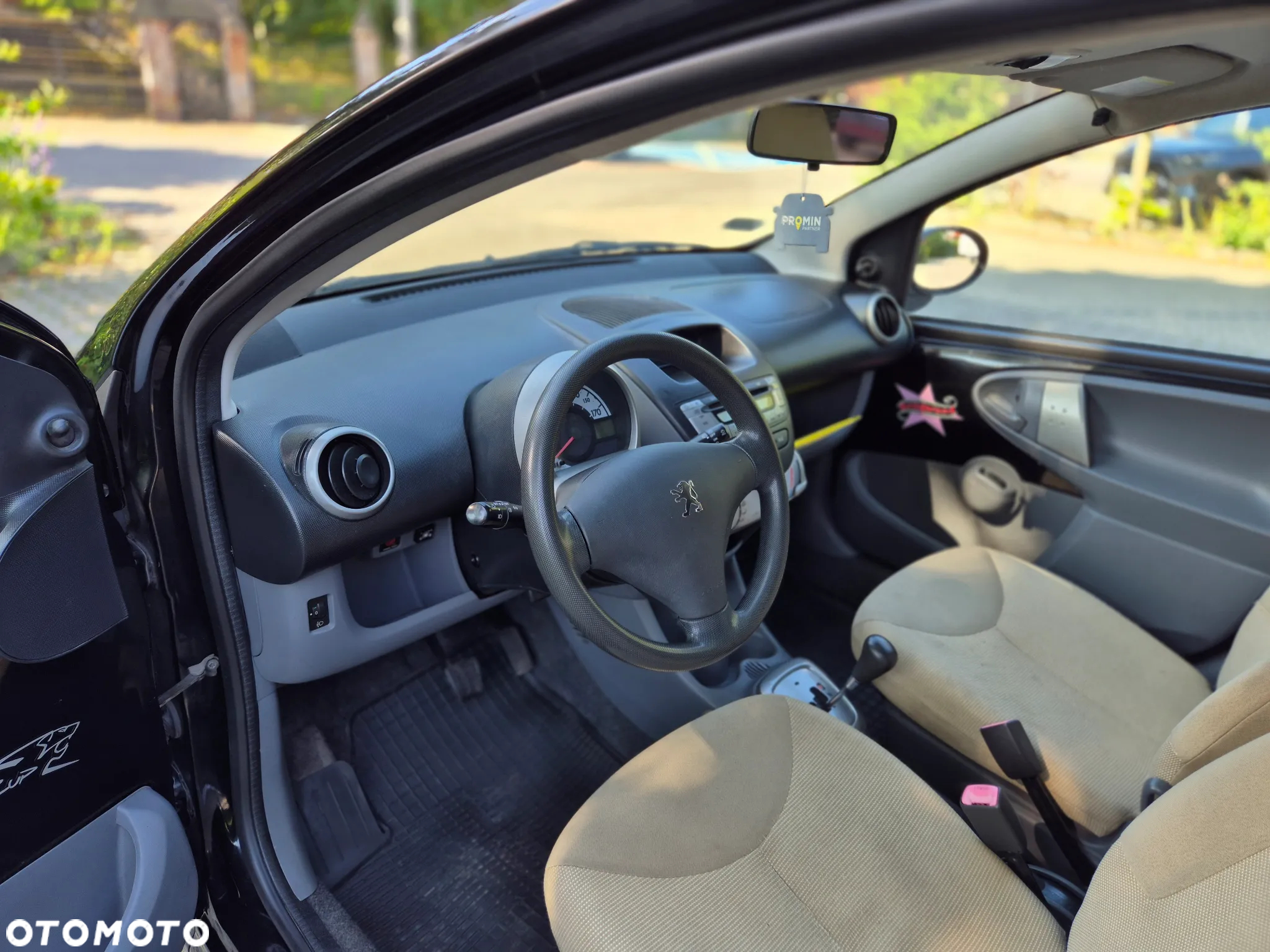 Peugeot 107 1.0 Trendy MAP Euro5 - 12