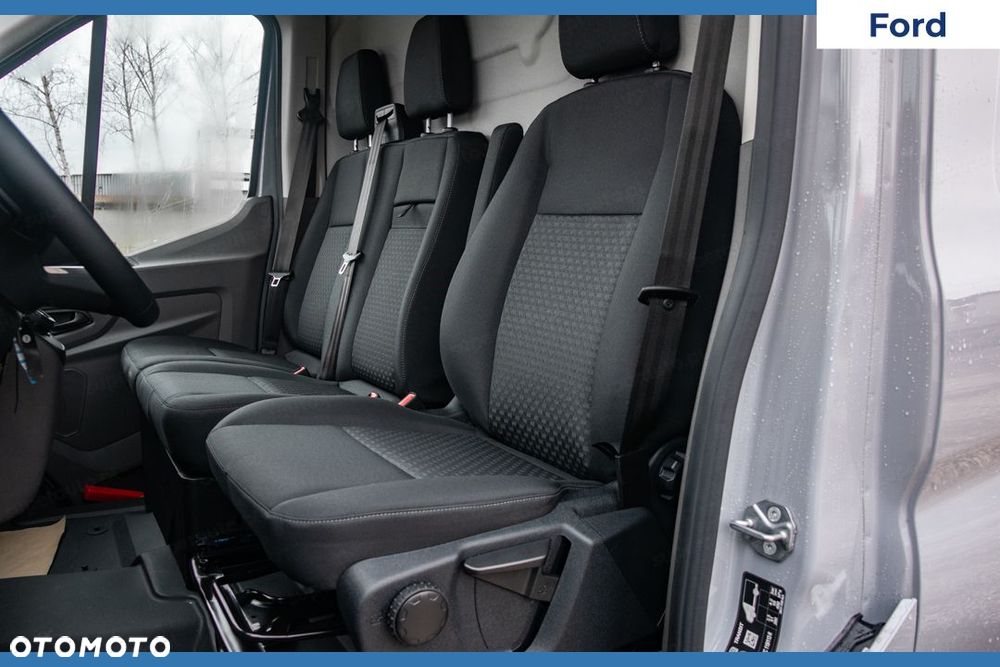 Ford Transit 350 L3H2 Trend A8 2.0 130KM - 19