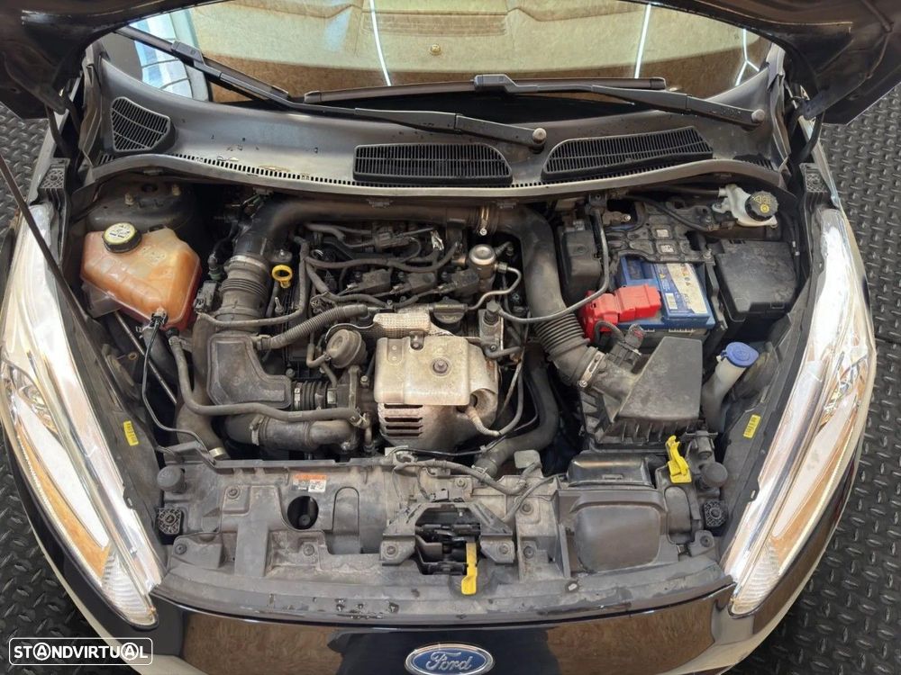 Ford Fiesta 1.0 EcoBoost ST-Line - 25