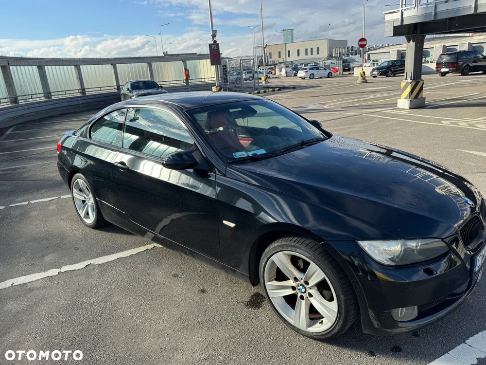 BMW Seria 3 320i - 8