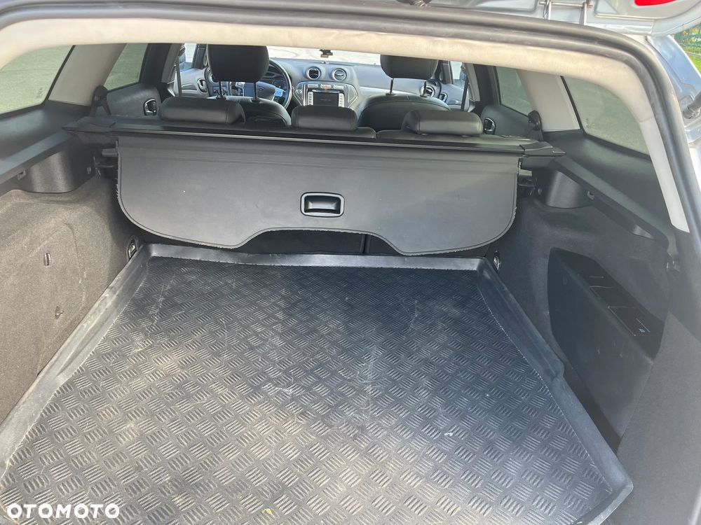 Ford Mondeo 2.0 TDCi Titanium X - 19