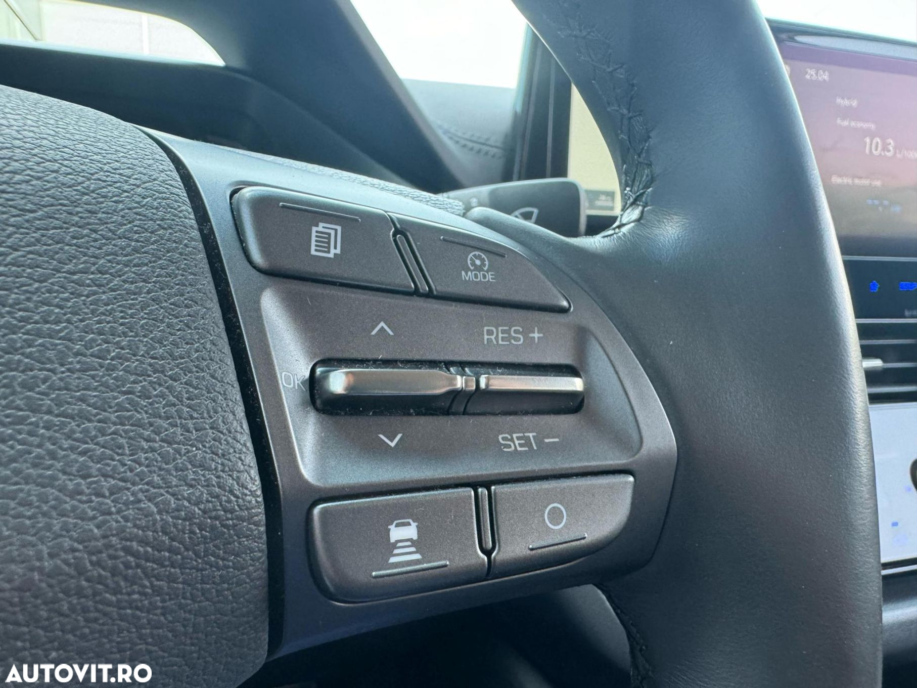 Hyundai IONIQ - 21