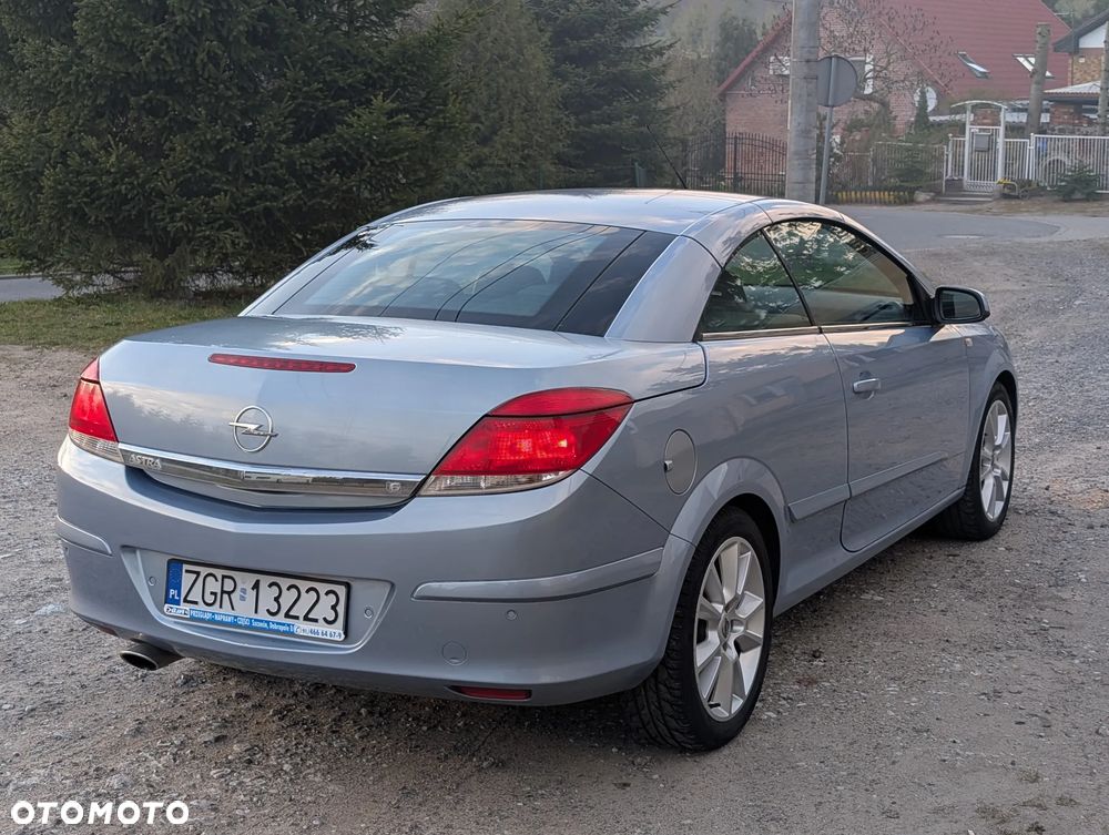 Opel Astra 1.6 - 5