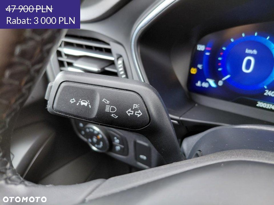 Ford Focus - 25