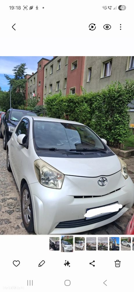 Toyota iQ 1.0 - 2