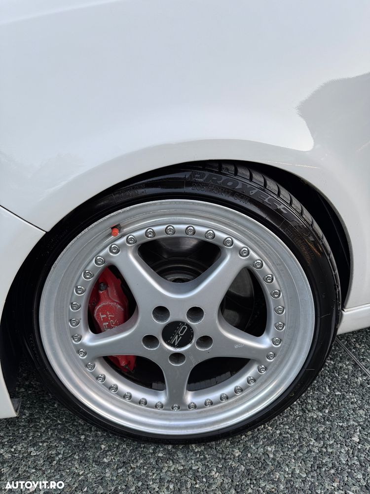 Volkswagen Polo 1.8 GTI - 7