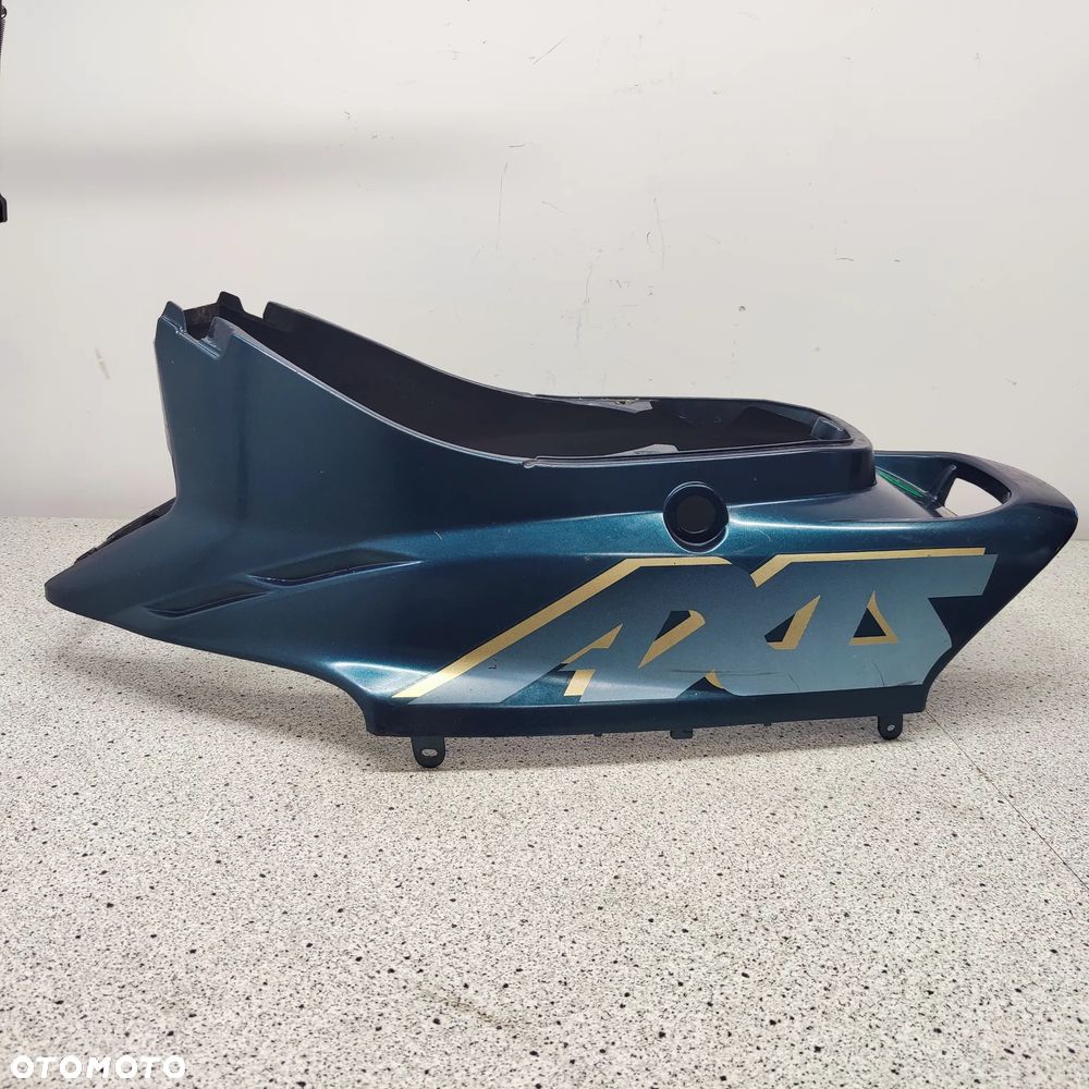 Owiewka, osłona, bok, boczek, zadupek, ogon Yamaha Axis 50 - 1