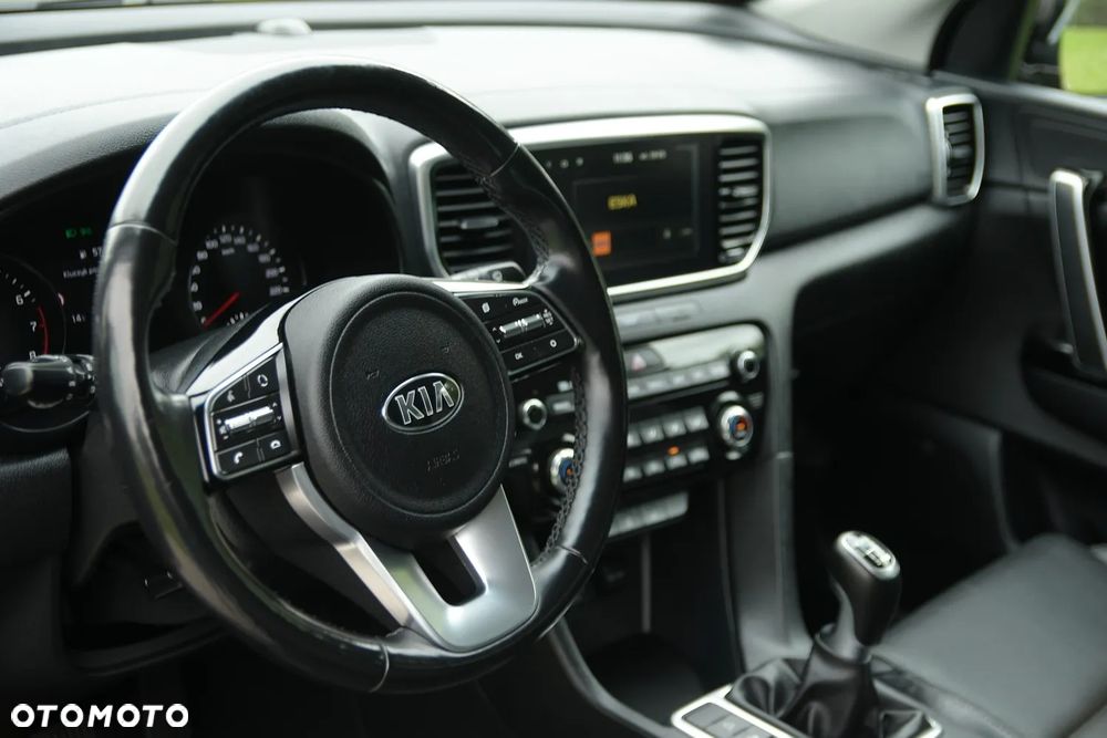 Kia Sportage 1.6 GDI 2WD DREAM-TEAM EDITION - 27